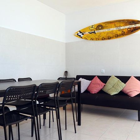 Hostel Jjs Yard 2 Lagos Zewnętrze zdjęcie