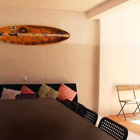 Hostel Jjs Yard 2 Lagos Zewnętrze zdjęcie